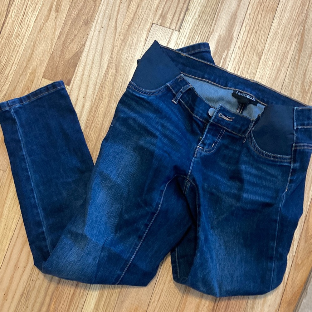 Maternity jeans size XS